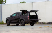 Hard top RSI SmartCap EVOa Adventure montato su Isuzu D-Max 2020+ Double Cab, foto reale