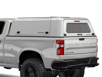 RSI SmartCap EVOc Commercial – Hard Top Chevrolet Silverado / GMC Sierra 1500 2019+ Short Bed 5,8' – Commercial White