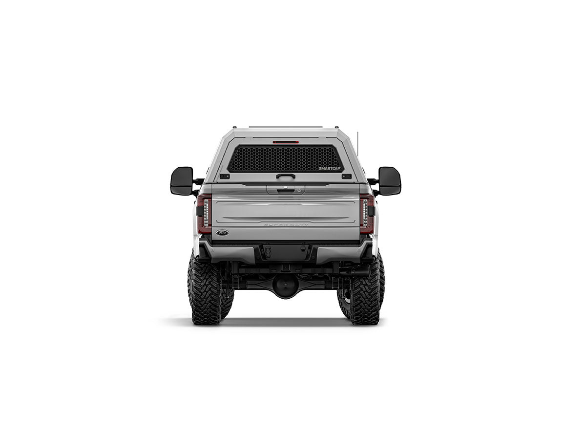 Hard top RSI SmartCap EVOc Commercial per Ford F-250 / F-350 Super Duty 2023+, vista posteriore su sfondo bianco