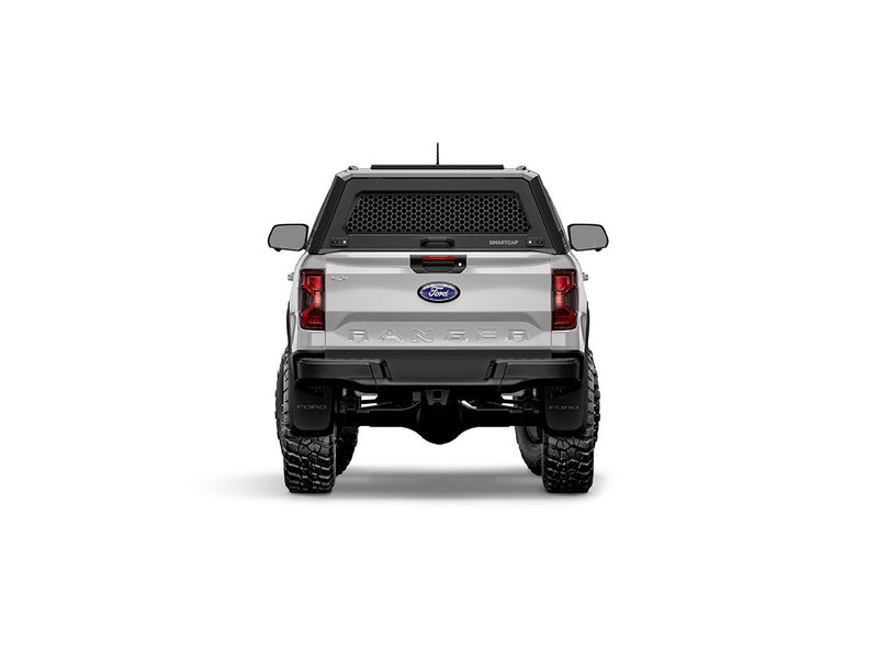 Hard top RSI SmartCap EVOc Commercial per Ford Ranger 2023+ Double Cab, vista posteriore su sfondo bianco