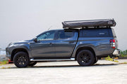 Hard top RSI SmartCap EVOc Commercial montato su Mitsubishi L200 / Triton 2016–2024 Double Cab, foto reale
