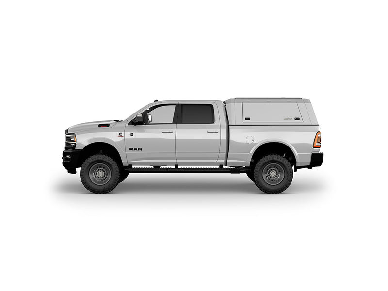 Hard top RSI SmartCap EVOc Commercial per RAM 2500/3500 DS/DT 2009+, vista laterale su sfondo bianco