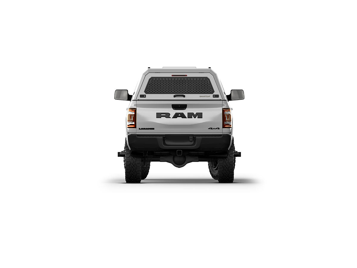 Hard top RSI SmartCap EVOc Commercial per RAM 2500/3500 DS/DT 2009+, vista posteriore su sfondo bianco