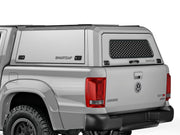 Hard top RSI SmartCap EVOc Commercial per Volkswagen Amarok 2010–2022 Double Cab, vista posteriore 3/4 ravvicinata