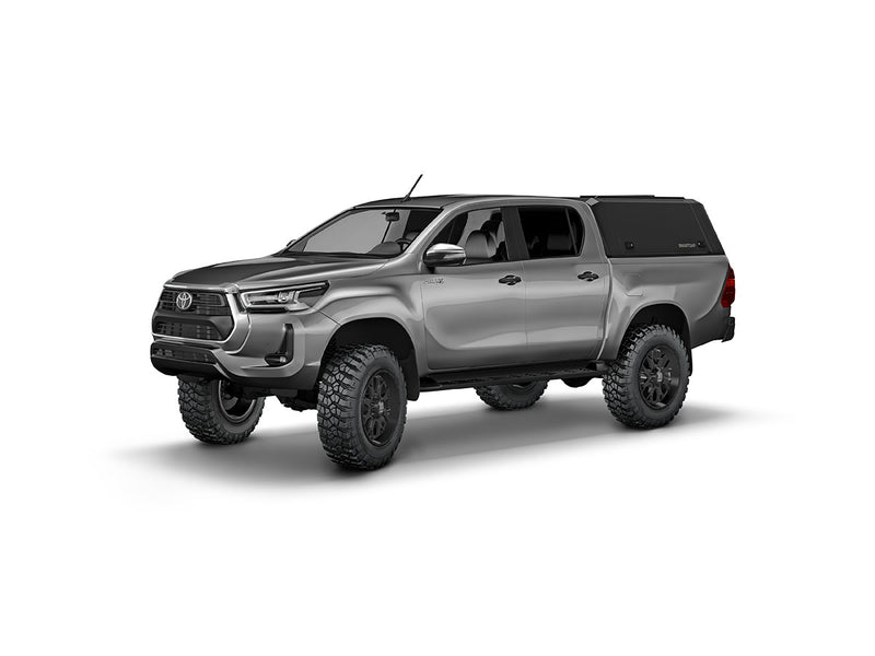 Hard top RSI SmartCap EVOd Defender per Toyota Hilux 2016–2025 Double Cab, vista anteriore 3/4 su sfondo bianco