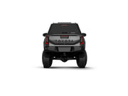 Hard top RSI SmartCap EVOd Defender per Toyota Hilux 2026+ Double Cab, vista posteriore su sfondo bianco
