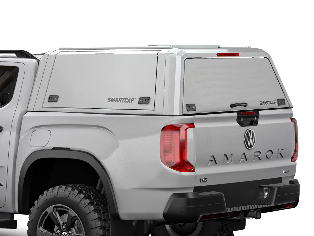 Hard top RSI SmartCap EVOd Defender per Volkswagen Amarok 2023+ Double Cab, vista posteriore 3/4 ravvicinata