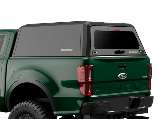 Hard top RSI SmartCap EVOh Hatchback per Ford Ranger 2012–2022 Double Cab, vista posteriore 3/4 ravvicinata