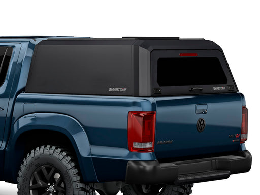 Hard top RSI SmartCap EVOh Hatchback per Volkswagen Amarok 2010–2022 Double Cab, vista posteriore 3/4 ravvicinata
