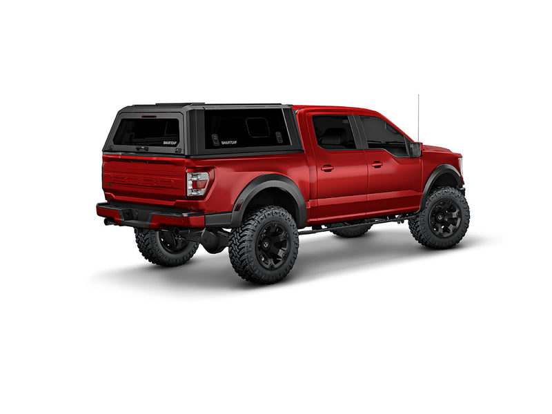 Hard top RSI SmartCap EVOs Sport per Ford F-150 2021+ Short Bed 5,5', vista posteriore 3/4 lato destro su sfondo bianco