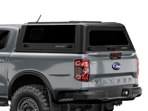 Hard top RSI SmartCap EVOs Sport per Ford Ranger 2023+ Double Cab, vista posteriore 3/4 ravvicinata