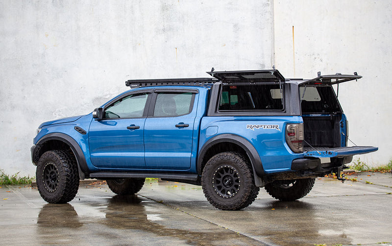 Hard top RSI SmartCap EVOs Sport montato su Ford Ranger, foto reale