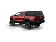 Hard top RSI SmartCap EVOs Sport per Toyota Hilux 2026+ Double Cab, vista posteriore 3/4 su sfondo bianco