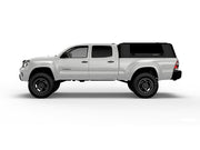 Hard top RSI SmartCap EVOs Sport per Toyota Tacoma 2005–2015 Standard Bed 6', vista laterale su sfondo bianco