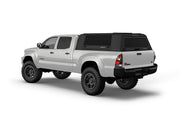 Hard top RSI SmartCap EVOs Sport per Toyota Tacoma 2005–2015 Standard Bed 6', vista posteriore 3/4 su sfondo bianco