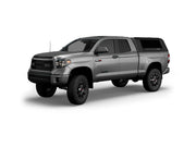 Hard top RSI SmartCap EVOs Sport per Toyota Tundra 2007–2021 Standard Bed 6,5', vista anteriore 3/4 su sfondo bianco