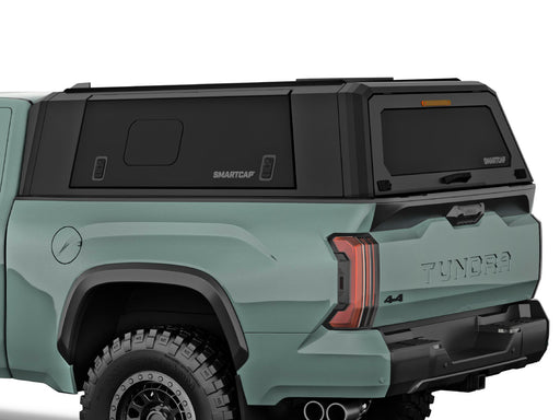Hard top RSI SmartCap EVOs Sport per Toyota Tundra, vista posteriore 3/4 ravvicinata
