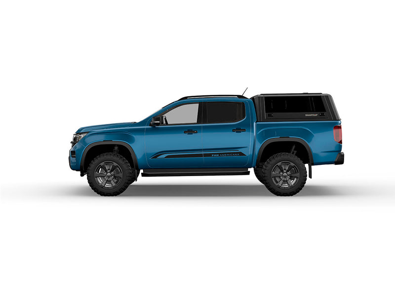 Hard top RSI SmartCap EVOs Sport per Volkswagen Amarok 2023+ Double Cab, vista laterale su sfondo bianco
