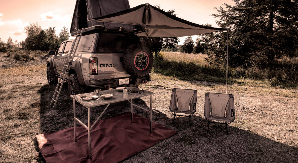 GMC Canyon con RSI SmartCap in campeggio