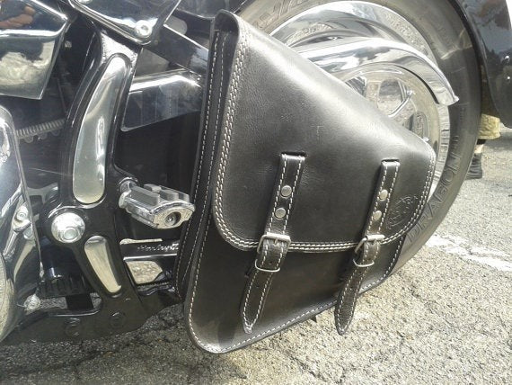 "PACH" SIDE CHOPPERS BAG IN NATURAL LEATHER - SOFTAIL FRAME -