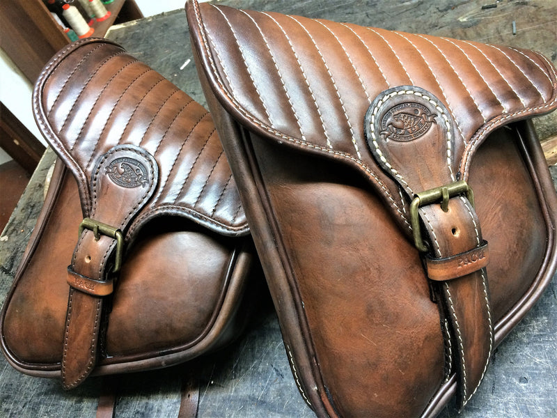 BOLSA "PACH" PARA CHOPPERS LATERALES - FIJACIÓN PARA TODAS LAS SOFTAILS -