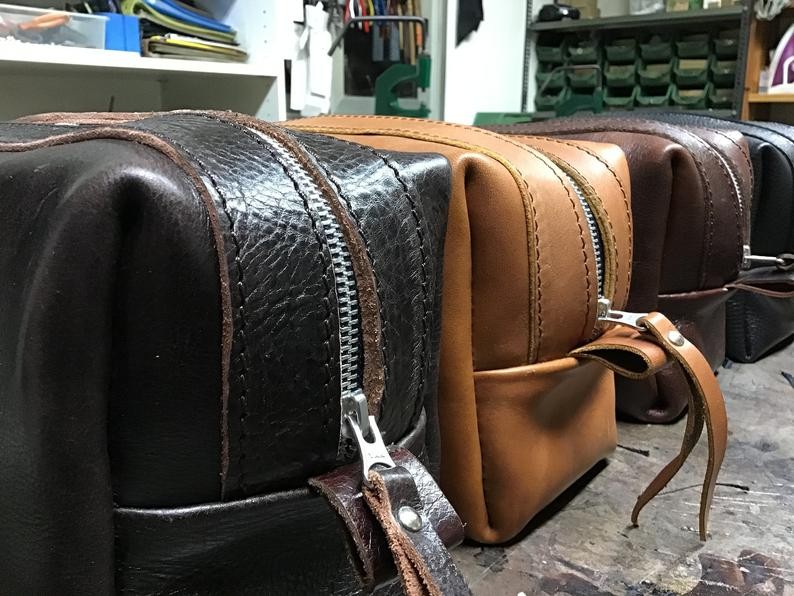 Beauty case linea "pach" da viaggio in pelle – immagine 2