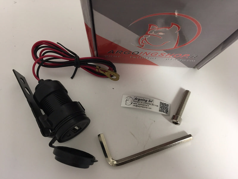ADAPTADOR CARGADOR DE BATERIAS "ARGOING" TOMA USB 2.0A PARA MOTO UNIVERSAL