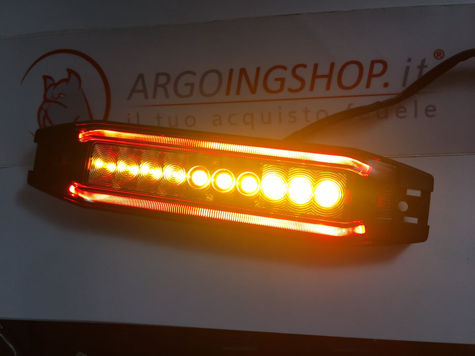REAR LED LIGHT WITH TURN SIGNAL FOR CARS AND COMMERCIAL VEHICLES