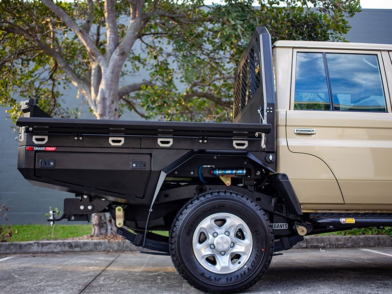 LAND CRUISER DOUBLE CAB SB 5" FLAT BED REPALCEMENT SYSTEM RSI SMARTCAP XL
